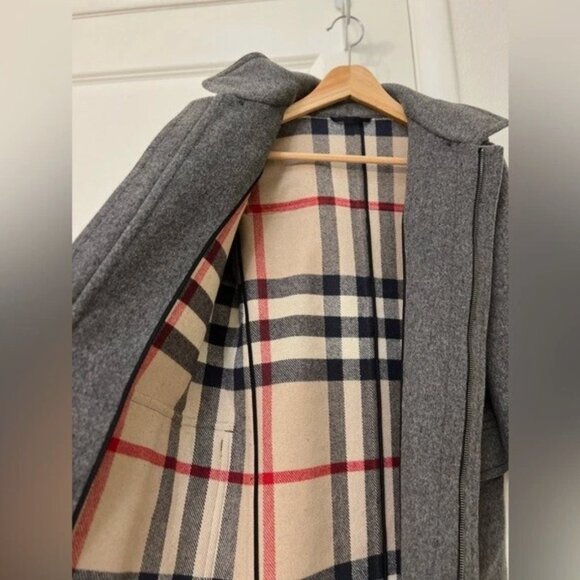 Burberry Women's Wool Coat Grey Size XS-S (4-6) - Timeless Luxury - Picture 14 of 16